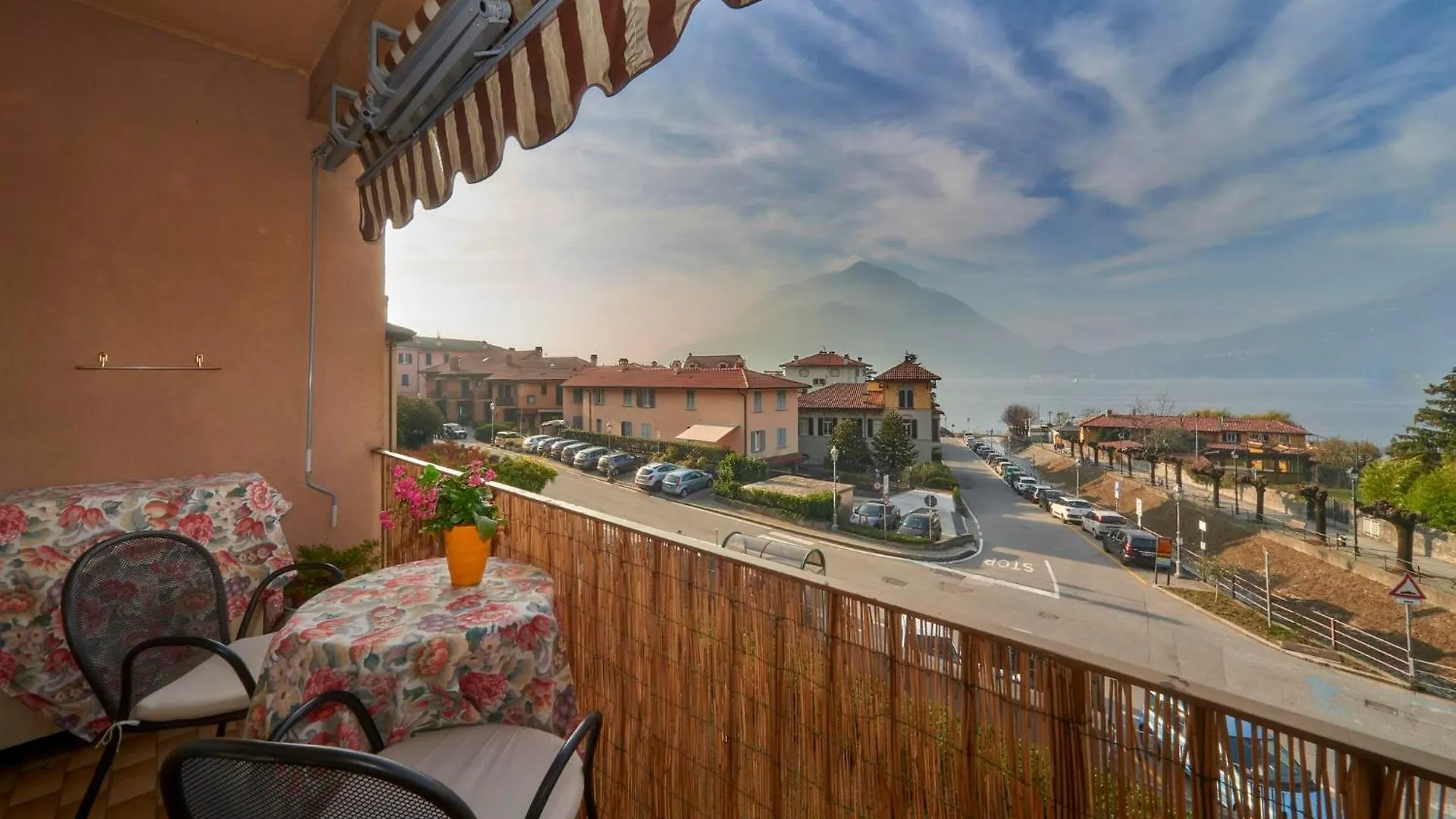 Bed and Breakfast Tosca House 2 Varenna 0*,