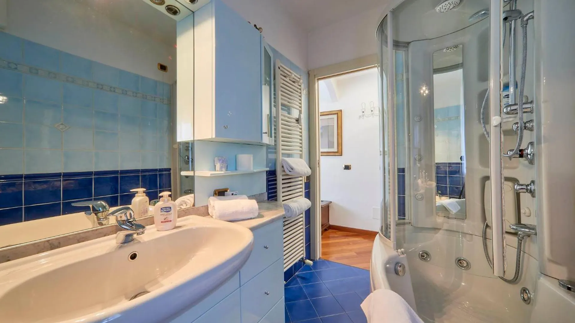 Bed and Breakfast Tosca House 2 Varenna