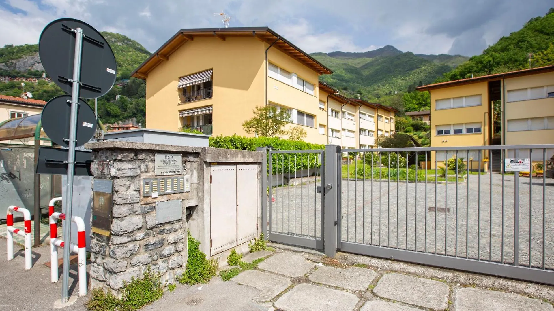 Bed and Breakfast Tosca House 2 Varenna Italia