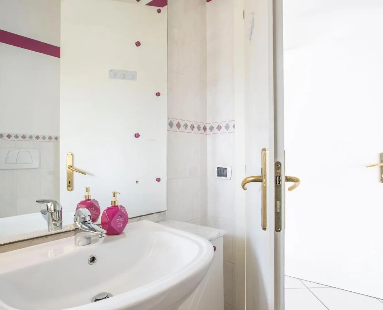 Bed and Breakfast Tosca House 2 Varenna 0*,